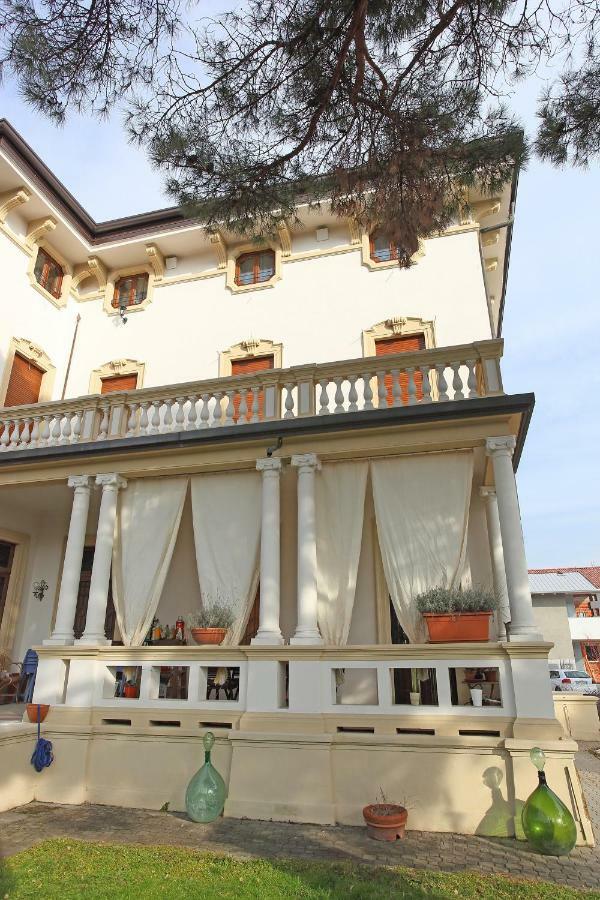 Il Bozzolo Eco Boutique Apartments Valeggio sul Mincio Exterior photo